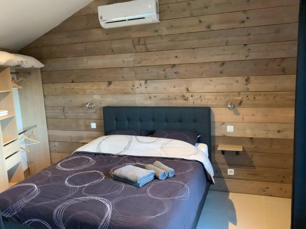 Chambre D'Hotes Naturiste Le Jardin Des Hirondelles Blanzaguet-Saint-Cybard ภายนอก รูปภาพ