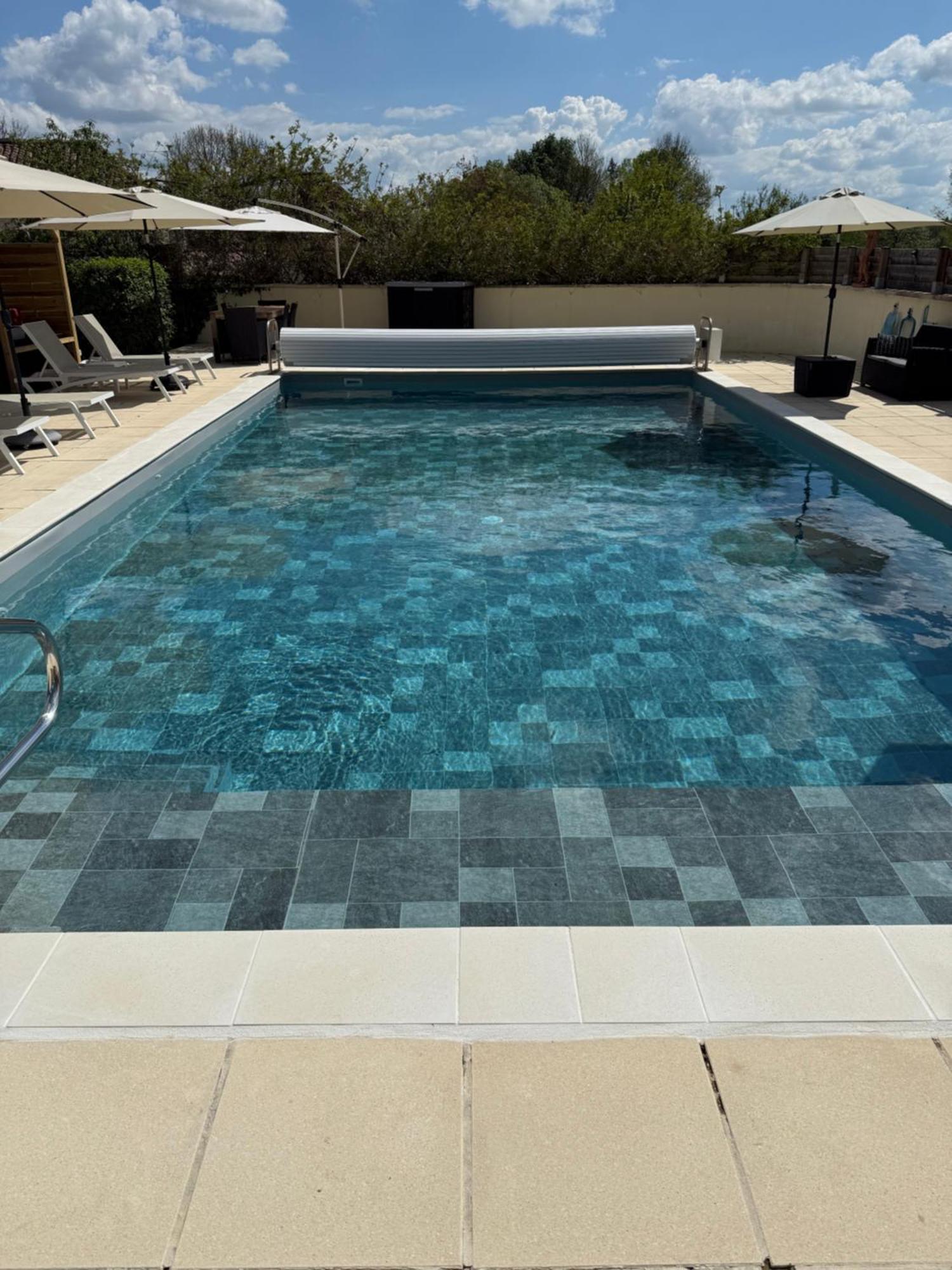 Chambre D'Hotes Naturiste Le Jardin Des Hirondelles Blanzaguet-Saint-Cybard ภายนอก รูปภาพ